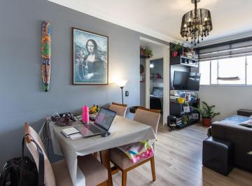 Apartamento · 44m² · 2 Quartos · 1 Vaga · Apartamento Semimobiliado de 2 Quartos na Glória, Porto Alegre