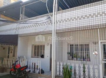 Casa · 50m² · 3 Quartos · Casa em Madureira aceitando financiamento - Pertinho do Shopping.