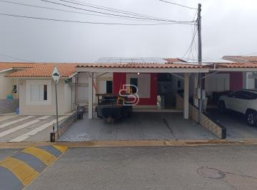 Casa · 60m² · 3 Quartos · 2 Vagas · Casa c/ 3 Quartos e Energia Solar p/ Alugar no Condomínio Terra Nova, Várzea Grande/MT