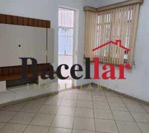 Apartamento · 80m² · 2 Quartos · Apartamento : Padrão / Residencial / Grajaú
