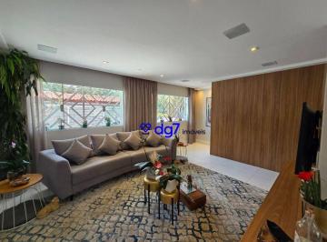 Photo 1 · Casa Mobiliada e Recém-Reformada com 3 Suítes, Piscina e Espaço Gourmet Completo!