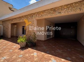 Casa de 4 quartos, Pirassununga · VENDA – CASA 03 DORMITÓRIOS (01 SUÍTE) – CENTRO – PIRASSUNUNGA