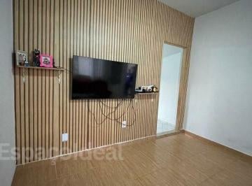 img0 · "Ótima Casa de 2 Dormitórios com Preço Acessível em Localização Privilegiada