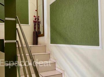 img0 · Casa espaçosa com 2 suítes em bairro tranquilo