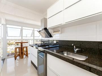Apartamento de 3 quartos, Curitiba · Apartamento á venda com 3 quartos , sacada e churrasqueira no Portão