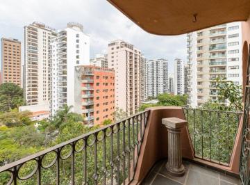 Apartamento de 3 quartos, São Paulo · Apartamento 210m, 3 dormitórios, 1 suíte em Moema
