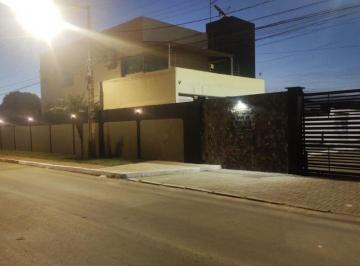 Casa de 3 quartos, Gama · SOBRADO COM 3 QUARTOS, 2 SUITES, PISCINA, PONTE ALTA NORTE