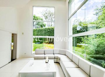 Comercial de 4 quartos, Curitiba · Linda casa ideal para Clinicas, Spas, Eventos, Escritórios!!!