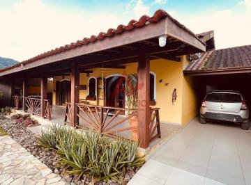 Casa · 130m² · 3 Quartos · 3 Vagas · Casa a Venda Com 3 dormitórios em Ubatuba-SP