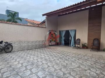 Casa de 5 quartos, Ubatuba · Casa a venda , próximo a praia do Perequê-Açu - Ubatuba SP