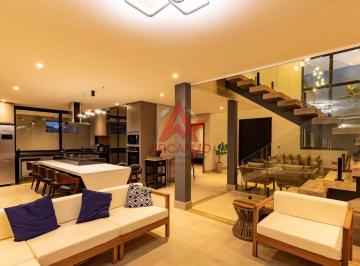 Casa · 300m² · 5 Quartos · 3 Vagas · CASA A VENDA EM CONDOMINIO FECHADO COM 05 DORMITORIOS NA PRAIA DA LAGOINHA A 50 METROS DO MAR