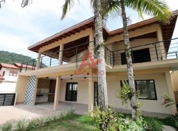 Casa · 470m² · 6 Quartos · 3 Vagas · CASA A VENDA EM CONDOMINIO NA PRAIA DA LAGOINHA EM UBATUBA/SP.