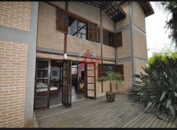 Casa · 360m² · 3 Quartos · 2 Vagas · CASA A VENDA EM CONDOMINIO FECHADO NA PRAIA DA LAGOINHA COM 03 SUITES