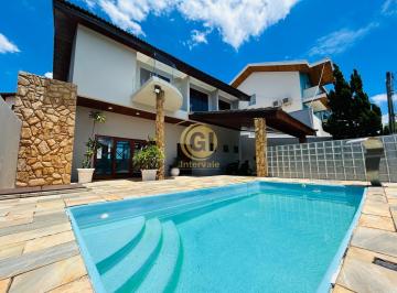 Foto 02 · Casa Reformada com 4 suítes, 5 vagas no Condominio Coleginho - Jacareí/SP