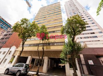 Apartamento de 2 quartos, Curitiba · Apartamento a venda com ótima localização no centro|97m² com suíte