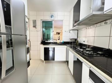 Foto 02 · Ótima Casa de 3 quartos na QC 14 - Jardins Mangueiral Por R$650.000,00