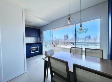 Apartamento · 87m² · 3 Quartos · 2 Vagas · Apartamento Semimobiliado no Centro de Itajaí