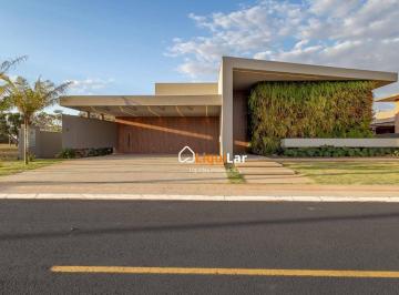 ce1b6a5a16b75cc5884200f9aa9f88331bd4e4e9 · Casa Térrea de Alto Padrão em Condomínio de Luxo com 4 Suítes, Piscina Aquecida e Campo de Golfe em