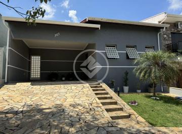 Casa de 3 quartos, Monte Mor · Casa em condomínio com 3 dorm/2 suites em Monte Mor