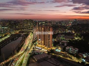 Apartamento · 233m² · 3 Quartos · 3 Vagas · Apartamento Real Parque