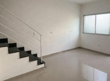 Casa de 2 quartos, Osasco · Vendo Sobrado com Dois Quartos no Jardim das Flores - Osasco