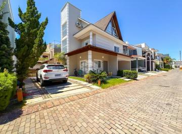 Casa · 360m² · 3 Quartos · 6 Vagas · CASA EM CONDOMÍNIO NO ECOVILLE COM 3 DORMITÓRIOS