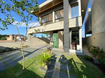 Casa · 165m² · 3 Quartos · 2 Vagas · Casa 3 Quartos com 1 Suíte e 164m² -  São José SC