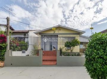 Casa · 122m² · 3 Quartos · 2 Vagas · Casa de 03 quartos, pátio com churrasqueira 02 vagas de garagem.