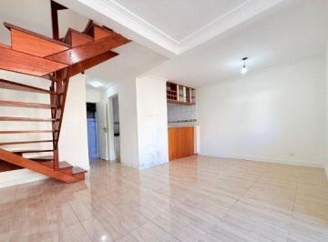 Casa · 115m² · 3 Quartos · 1 Vaga · Casa reformada em condomínio fechado com 3 dormitórios, suíte, churrasqueira e 2