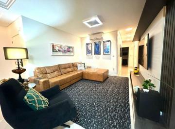 Apartamento · 195m² · 4 Quartos · 2 Vagas · Apartamento com quatro quartos na meia Praia Itapema SC