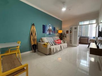 Apartamento · 70m² · 2 Quartos · 1 Vaga · À venda: Apartamento pronto pra morar ou investir no coração de Cabo Frio