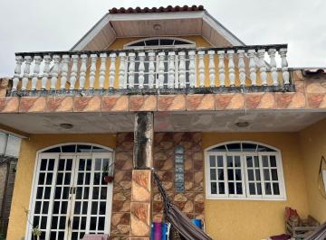 Casa · 160m² · 3 Quartos · 2 Vagas · Casa à venda - no Centro