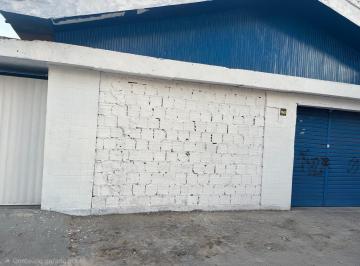 Comercial · 675m² · 4 Vagas · Loja/Salão para locação em Ponto Central, Feira de Santana, 1 banheiro, por R...
