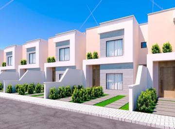 Casa · 140m² · 3 Quartos · 2 Vagas · Casa Duplex  Mangabeira, próximo a Fraga Maia