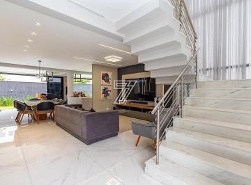 Casa · 260m² · 4 Quartos · 4 Vagas · Casa em condomínio