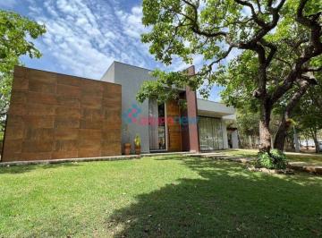 Imagem 1 · Casa de Condomínio para venda e aluguel em Veredas da Lagoa,