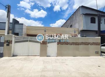 Casa · 300m² · 3 Quartos · 2 Vagas · Casa em Santa Mônica - Feira de Santana