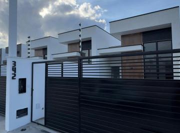 Casa · 150m² · 3 Quartos · 2 Vagas · Casa em Mangabeira - Feira de Santana