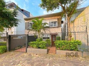 .jpg+2025-03-05 · Casa para Venda - 240m², 4 dormitórios, 3 vagas - Nonoai