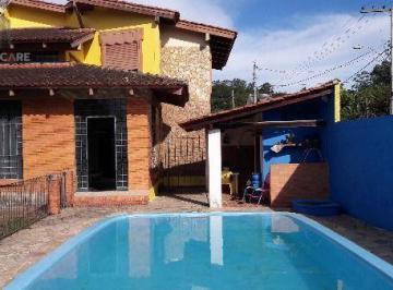 .jpg+2025-03-05 · Casa em Porto Alegre, no bairro Aberta dos Morros, com 4 dormitório(s), e 4 banh