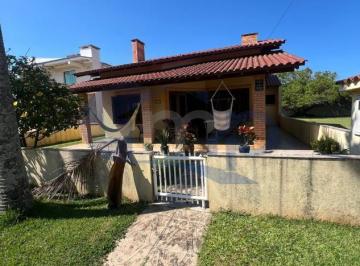 Casa · 120m² · 3 Quartos · 2 Vagas · Casa a venda com 3 dormitorios na Praia Paraiso em Torres/RS