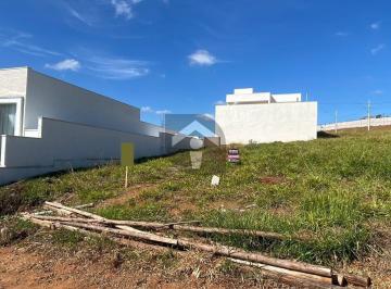 Imagem 1 · Terreno para venda em Centro, Alfenas