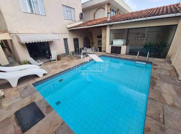 Casa · 200m² · 3 Quartos · Sobrado Jd Helena Maria