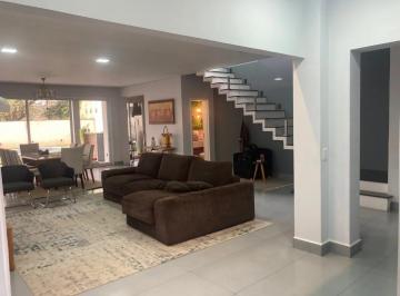 Casa · 346m² · 4 Quartos · 4 Vagas · Casa de 346 m², 4 quartos em Tarumã, Santana de Parnaíba
