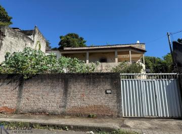 Foto 01 · "Galinha morta". Casa bem estruturada e na região central da cidade. Perto de tudo! Valorização do i