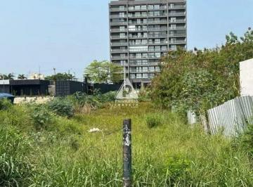 Terreno · 1190m² · LOTE 06 e 07 FRENTE AV. DAS AMÉRICAS FUNDOS RUA SANDRO MOREIRA