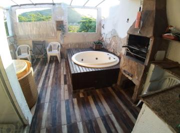 Terraço · Casa triplex condomínio 3 quartos 2 suítes sala ampla 190 mts Sauna vapor privativa oportunidade úni