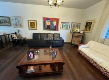 Casa · 325m² · 5 Quartos · 2 Vagas · Casa com 5 Quartos e 3 banheiros para locação no Cidade Jardim