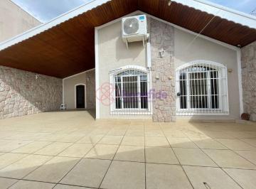 Casa · 220m² · 3 Quartos · 2 Vagas · Casa TÉRREA para VENDA, localizada no bairro JARDIM MERCI II, na cidade de JUNDIAÍ.