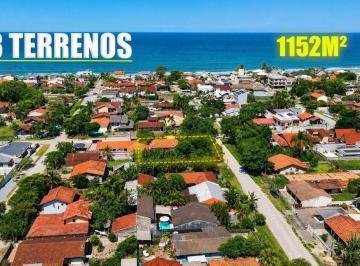 Casa · 204m² · 3 Quartos · 3 Vagas · 03 terrenos juntos com 1.152m² + casa em cima, apenas 300m da Praia de Itapoá SC